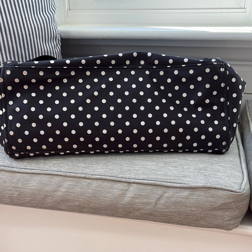 Kate Spade Black and White Polka Dot Bag/baby/travel carry on bag. - Picture 5 of 6